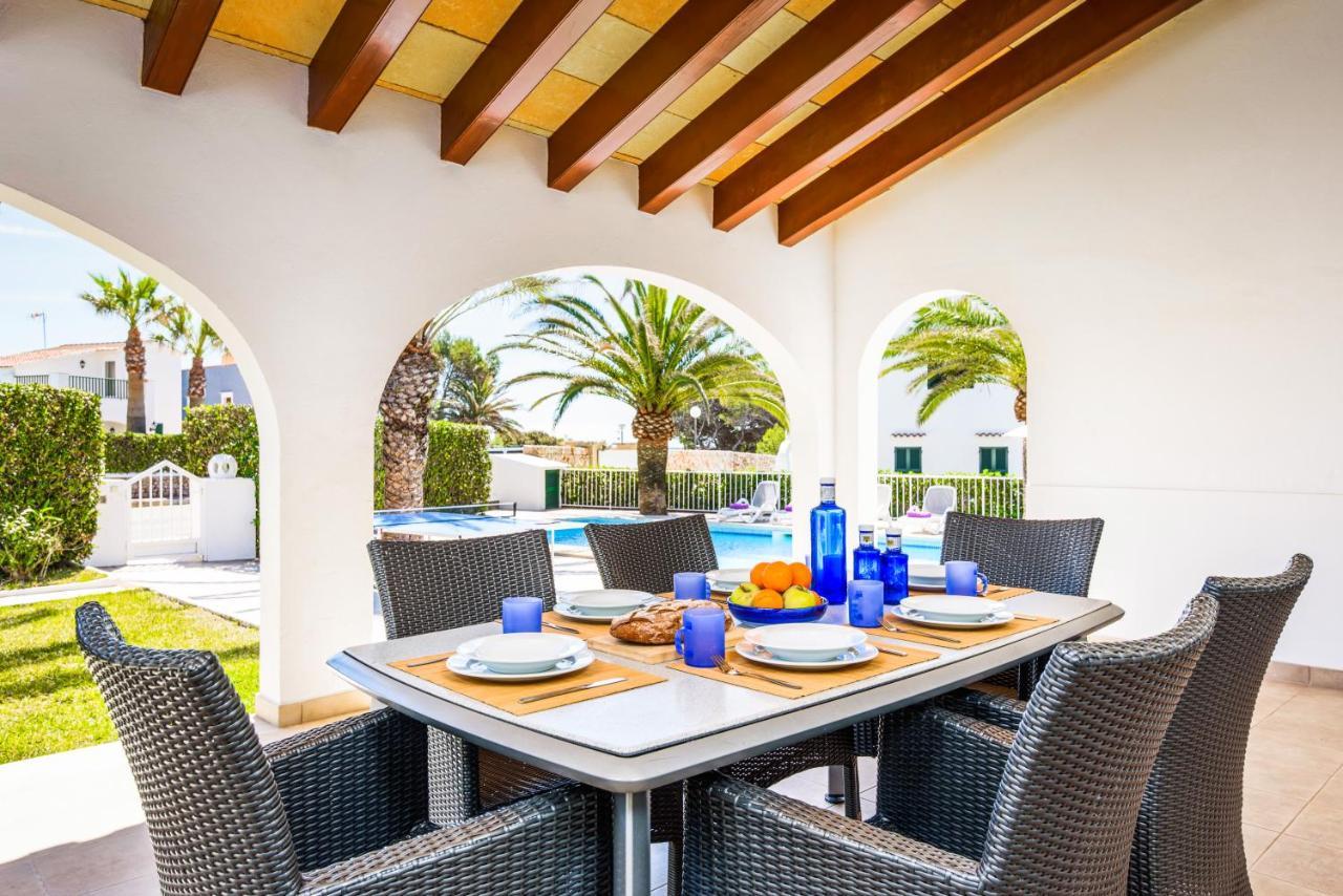 Villa Martina กาลาเอนฟอร์กัต ภายนอก รูปภาพ