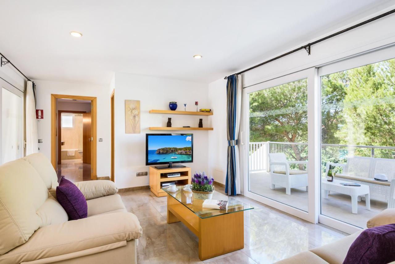 Villa Martina กาลาเอนฟอร์กัต ภายนอก รูปภาพ
